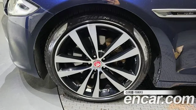 Jaguar All New XJ id 2956686 из Кореи 15