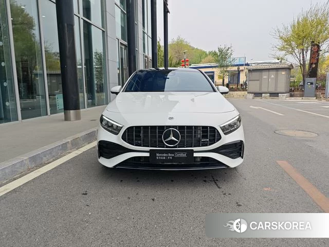 Mercedes-Benz Class A 2024 Белый из Китая, фото 5