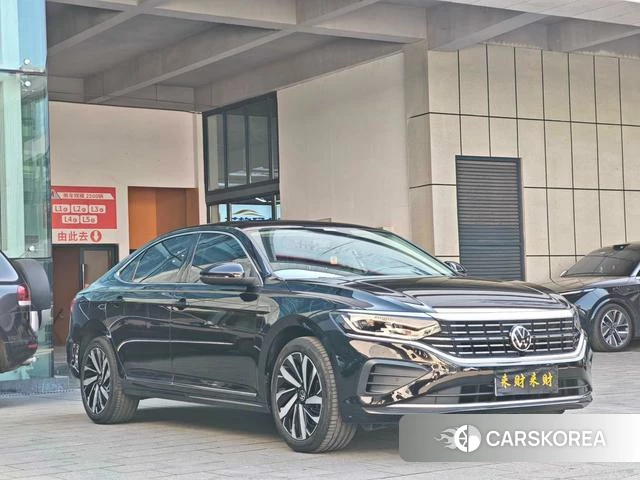 Volkswagen Passat id 4290657 из Китая 16