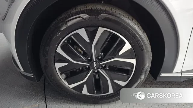 Kia EV6 id 3620630 из Кореи 15