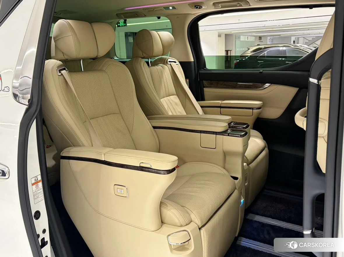 Toyota Wilfa id 4479811 из Китая 13