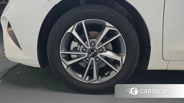 Kia The New K3 2nd generation id 4415352 из Кореи 28