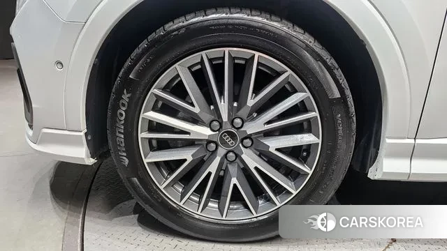 Audi Q3 (F3) id 3016332 из Кореи 15