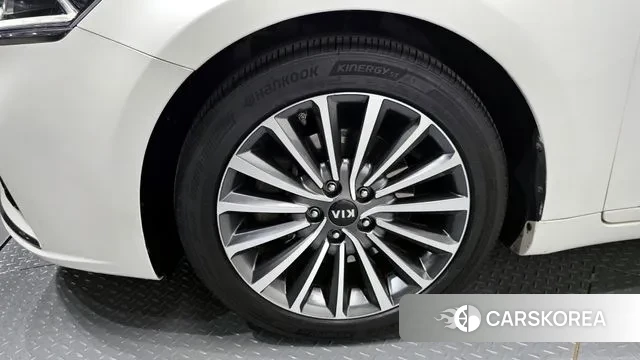 Kia Come New K7 id 3737194 из Кореи 15