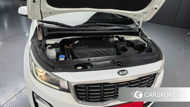 Kia The New Carnival id 4944277 из Кореи 29