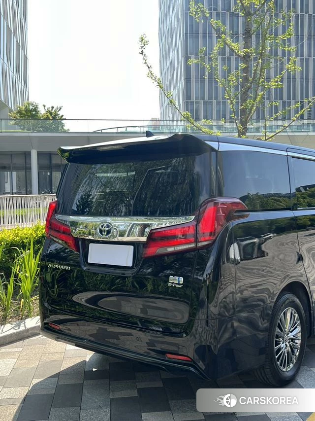 Toyota Elfa id 4263373 из Китая 8