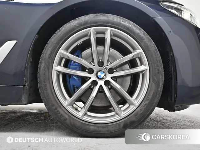 BMW 5 Series (G30) id 3485141 из Кореи 15