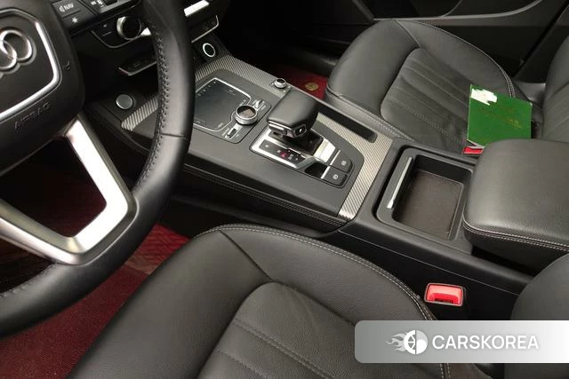 Audi Q5L id 4276733 из Китая 12