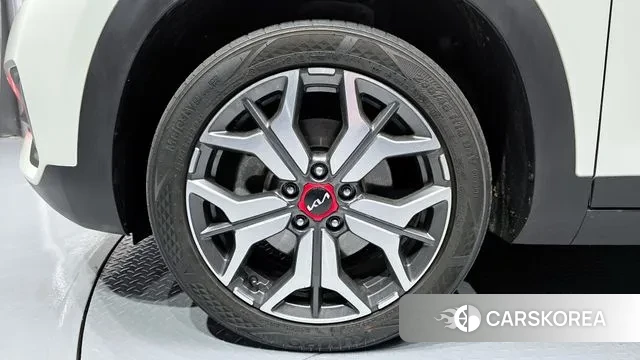 Kia Seltos id 3432840 из Кореи 15