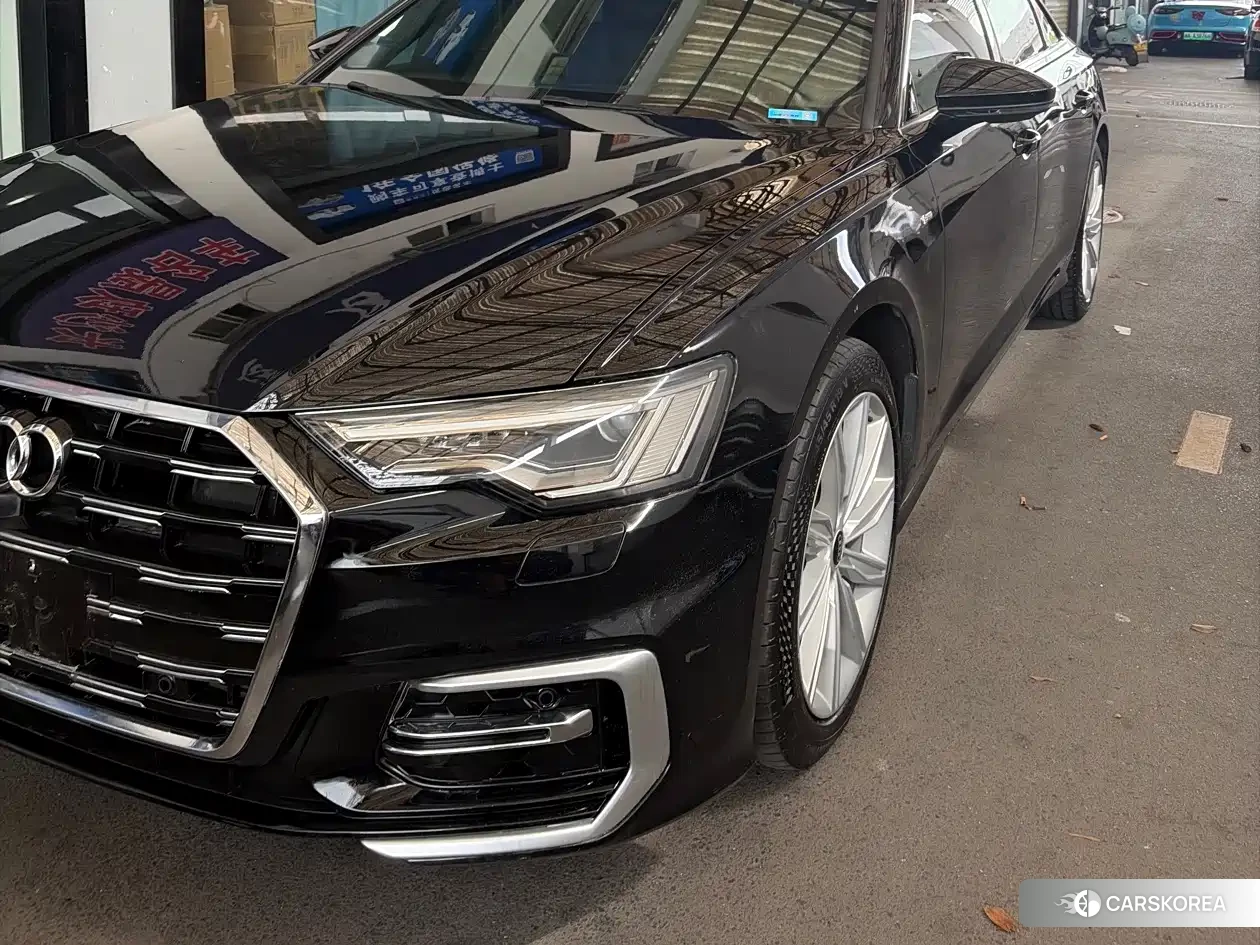 Audi A6L 2022 Черный из Китая, фото 5
