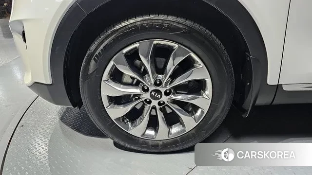 Kia The New Sorento id 3563139 из Кореи 15