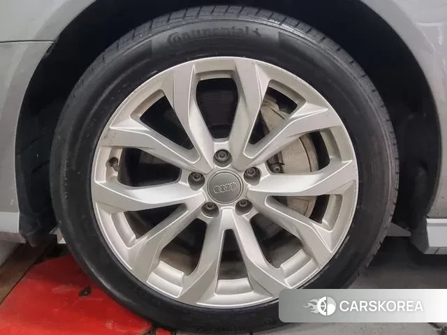 Audi New A6 id 3095939 из Кореи 8