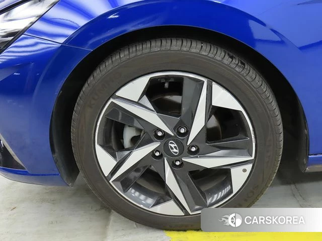 Hyundai Avante (CN7) id 3893381 из Кореи 13