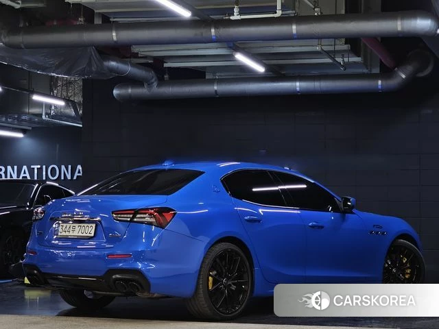 Maserati Ghibli id 3919756 из Кореи 15
