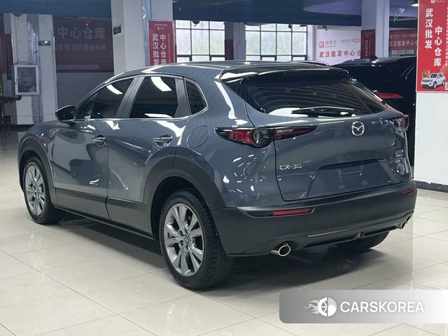 Mazda CX-30 id 4026804 из Китая 11