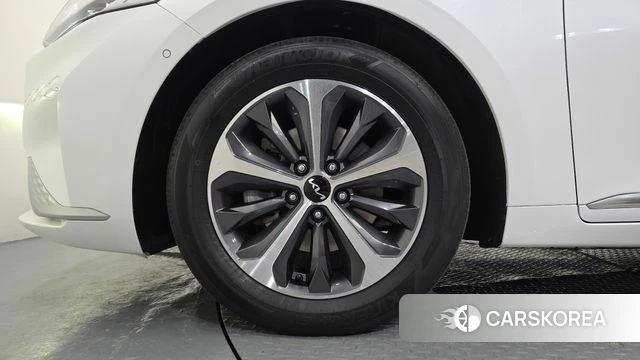 Kia K8 Hybrid id 3858963 из Кореи 15