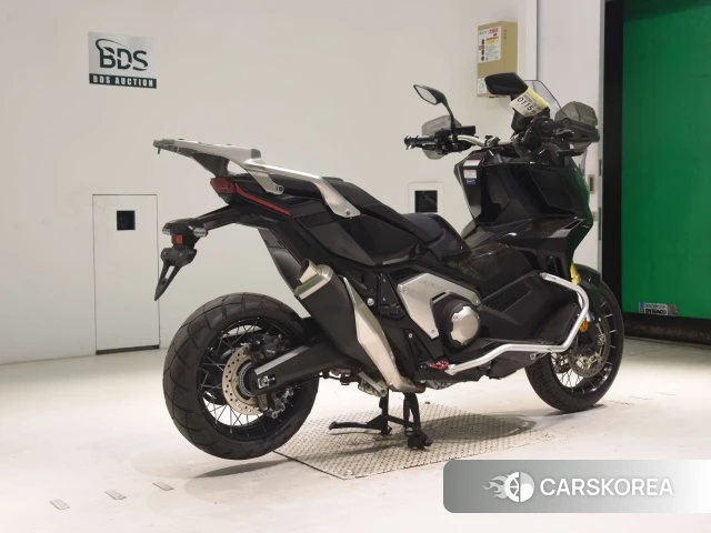Проданный Honda X-ADV 750 2021 из Японии, фото 3