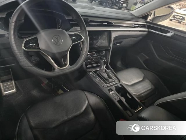 Volkswagen Arteon 2022 Белый из Кореи, фото 5
