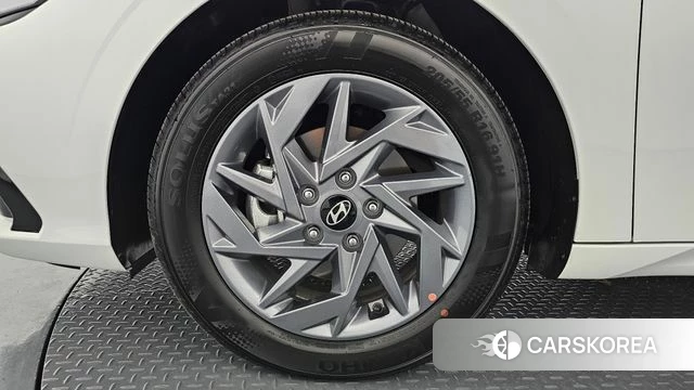 Hyundai The New Avante (CN7) id 4222436 из Кореи 32