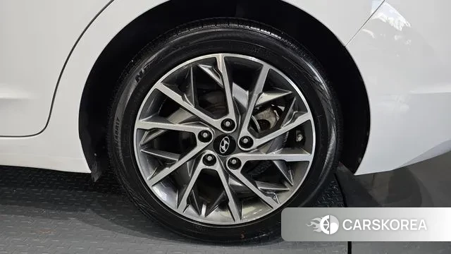 Hyundai The New Avante AD id 3253881 из Кореи 15