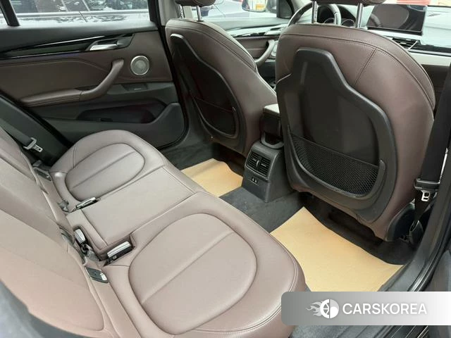 BMW X1 id 4257226 из Китая 9