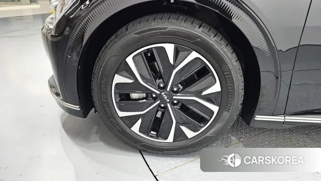 Kia EV6 id 3237543 из Кореи 15