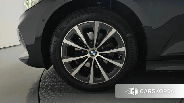BMW 3 Series (G20) id 4792955 из Кореи 29