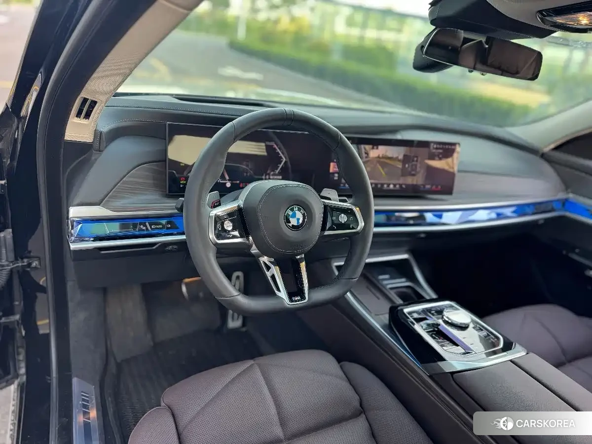 BMW 7 series 2026 Черный из Китая, фото 5