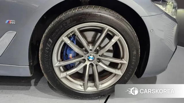 BMW 5 Series (G30) id 3028753 из Кореи 15