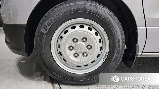 Hyundai The New Grand Starex id 3682236 из Кореи 15