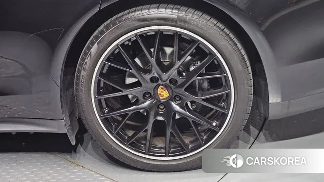 Porsche Panamera (971) id 3201373 из Кореи 15