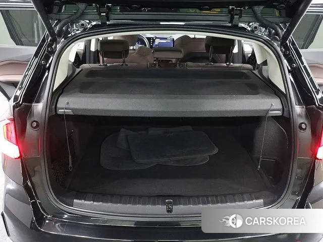 BMW iX1 (U11) id 3550100 из Кореи 15