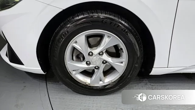 Hyundai Avante (CN7) id 3448240 из Кореи 15