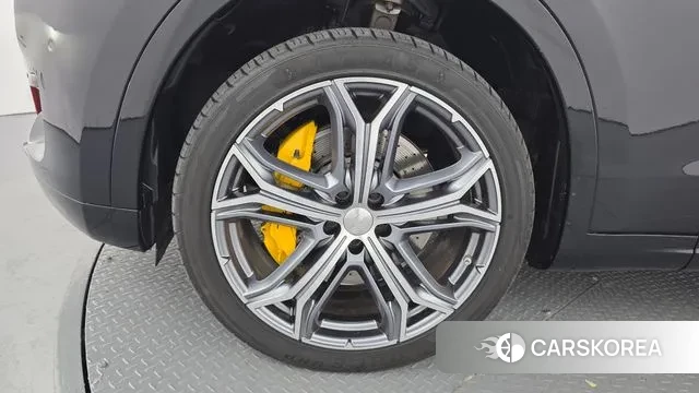 Maserati Levante id 3428871 из Кореи 15