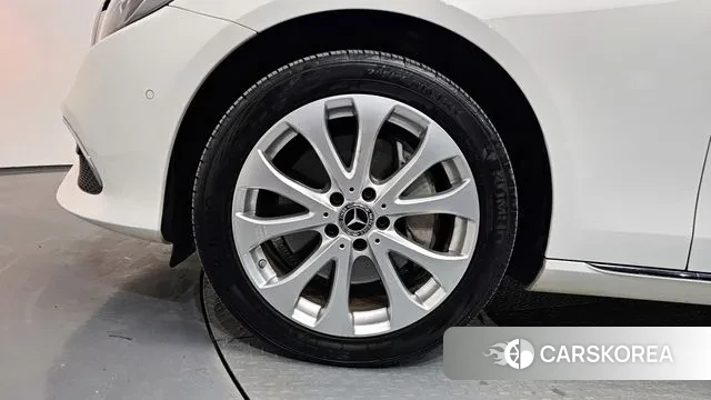 Mercedes-Benz E-Class W213 id 3607847 из Кореи 15