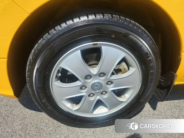 Hyundai The New Grand Starex id 4614372 из Кореи 10