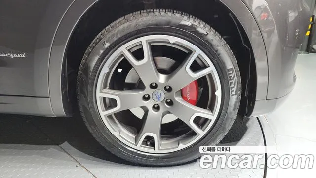 Maserati Levante id 2301115 из Кореи 15