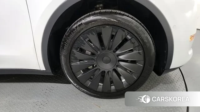 Tesla Model Y id 2969912 из Кореи 15