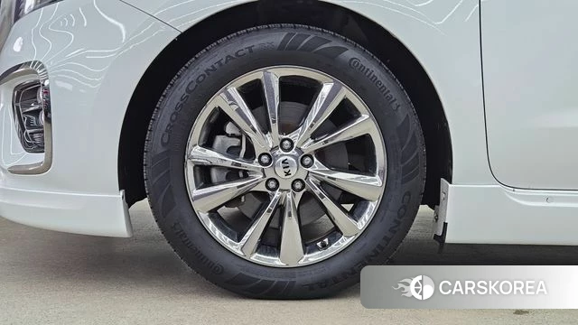 Kia The New Carnival id 4574144 из Кореи 15