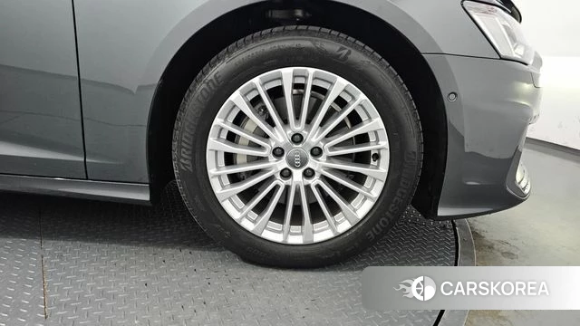 Audi A6 (C8) id 3885377 из Кореи 15