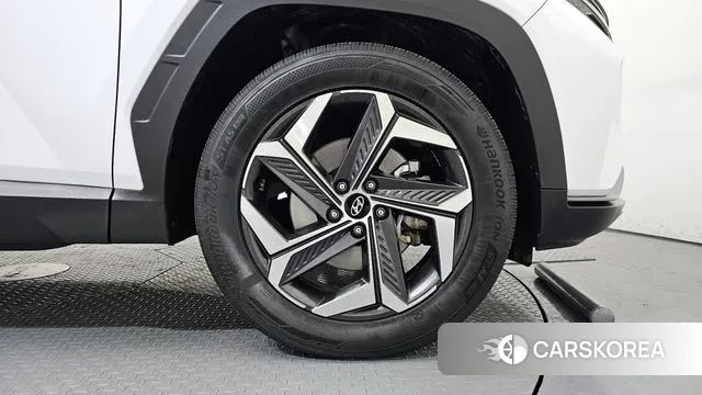 Hyundai Tucson (NX4) id 3615009 из Кореи 15