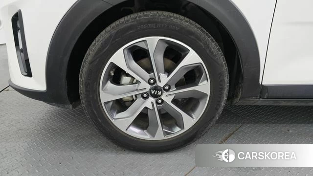 Kia Stonic id 3867073 из Кореи 15