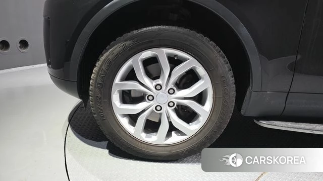 Land Rover Discovery 5 id 4557838 из Кореи 15