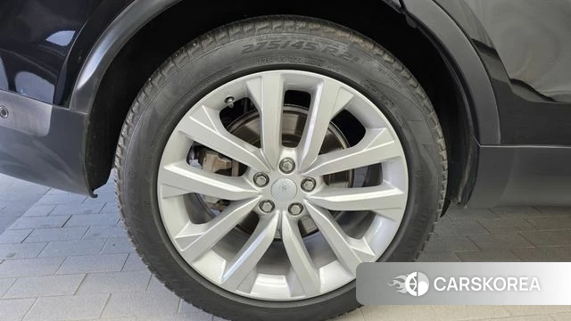 Land Rover Discovery 5 id 4763366 из Кореи 26