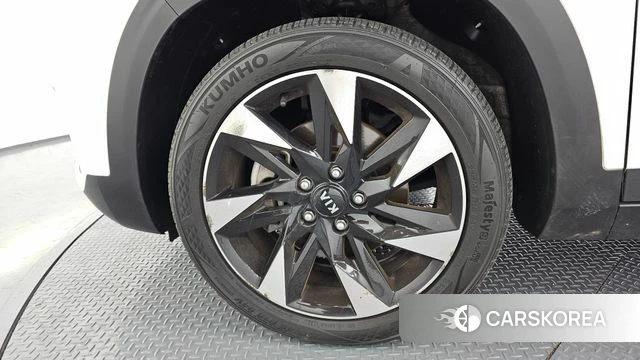 Kia Seltos id 4303891 из Кореи 25