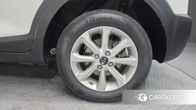 Kia Stonic id 3656705 из Кореи 15