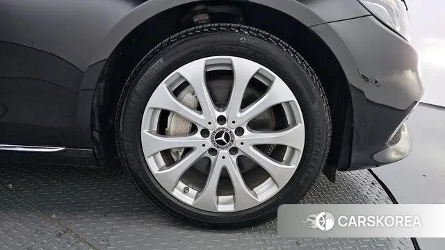 Mercedes-Benz E-Class W213 id 3234039 из Кореи 15