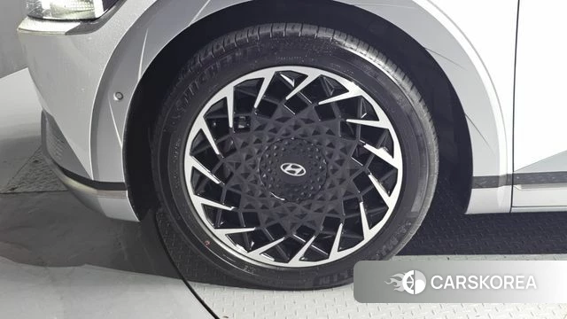 Hyundai Ionic 5 id 4489370 из Кореи 28