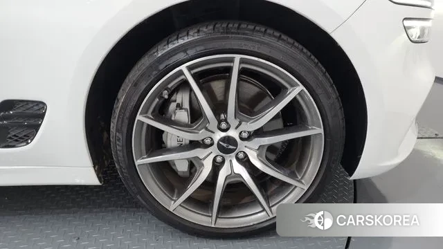 Genesis The New G70 id 3360017 из Кореи 15