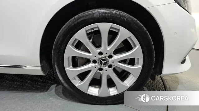 Mercedes-Benz E-Class W213 id 3018684 из Кореи 15